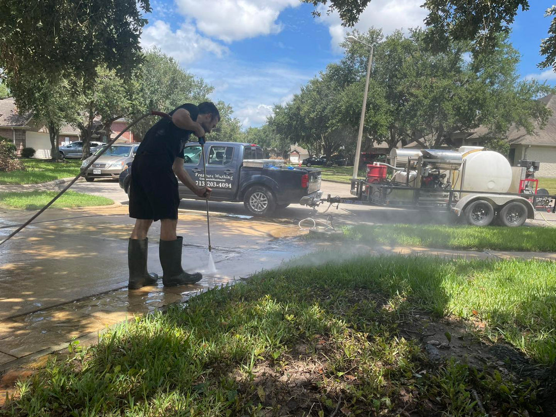 House and driveway cleaned by Texas Commercial Wash