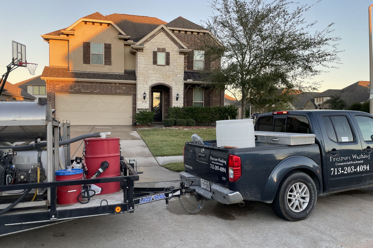soft washing a house in galveston county